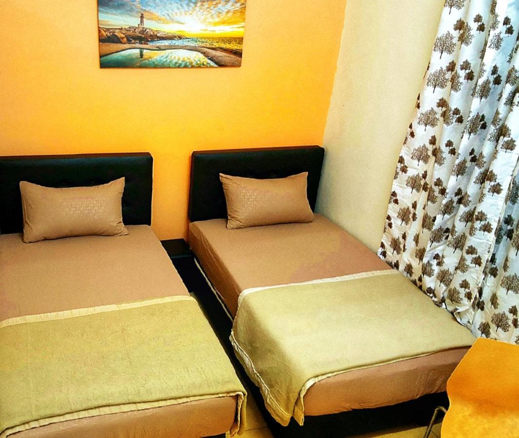 Staylena Klebang Melaka Homestay - Musliem Unit Экстерьер фото