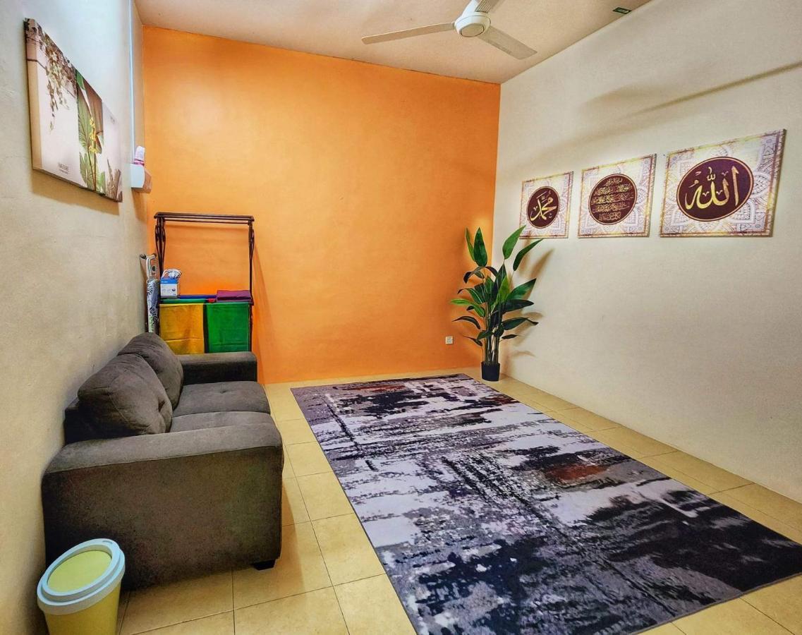 Staylena Klebang Melaka Homestay - Musliem Unit Экстерьер фото